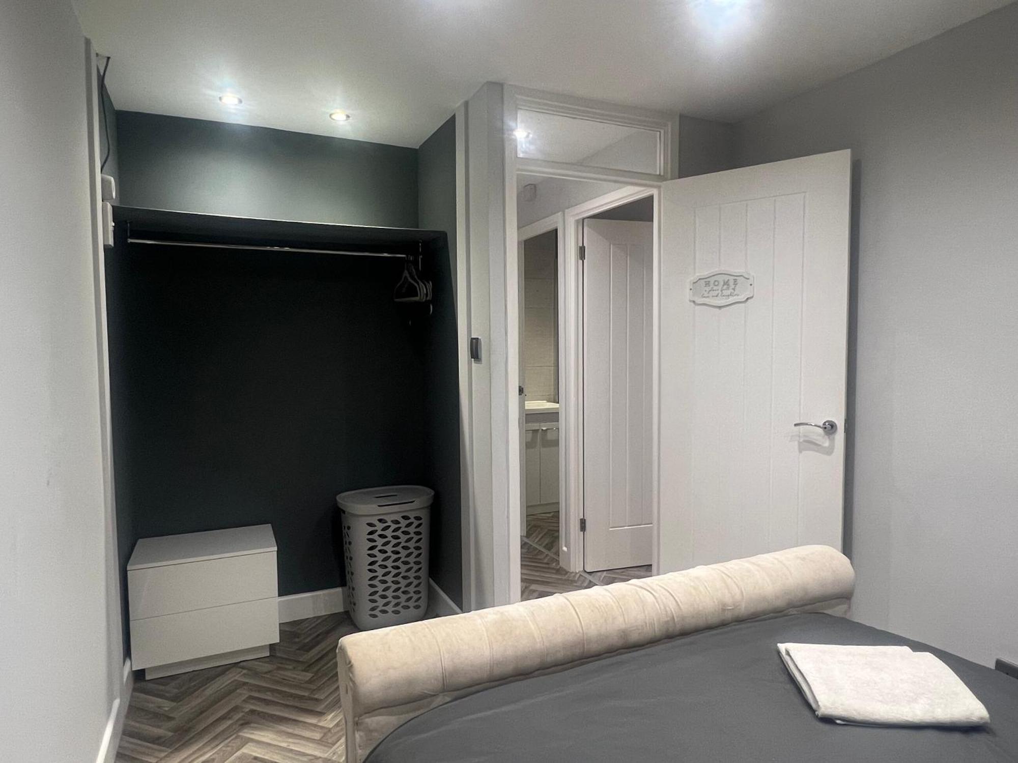 Broadway Retreat With Free Parking Lejlighed Herne Bay Eksteriør billede
